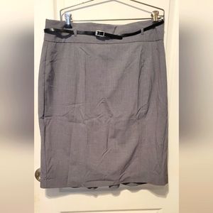 NWT Plus size (18) skirt. Worthington.